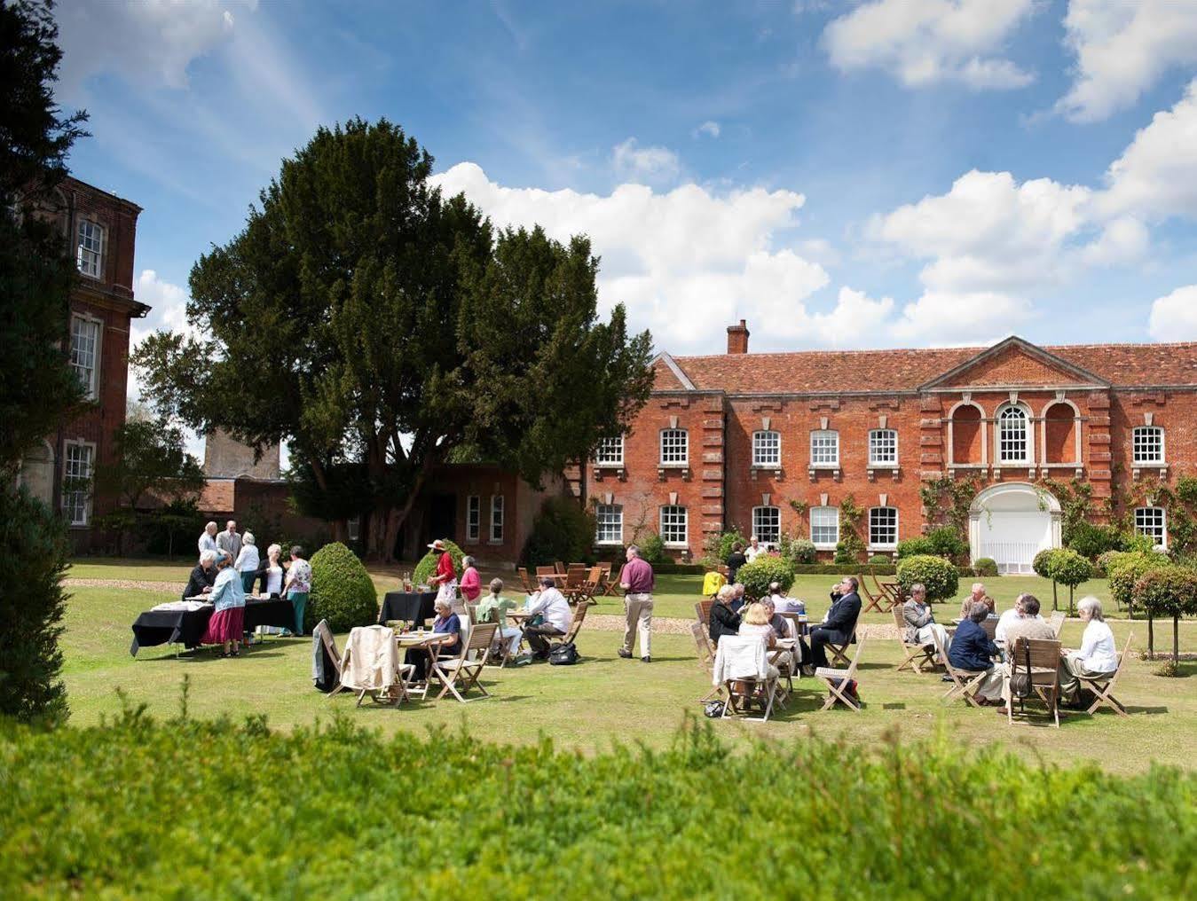 Hotel Chicheley Hall Exterior foto