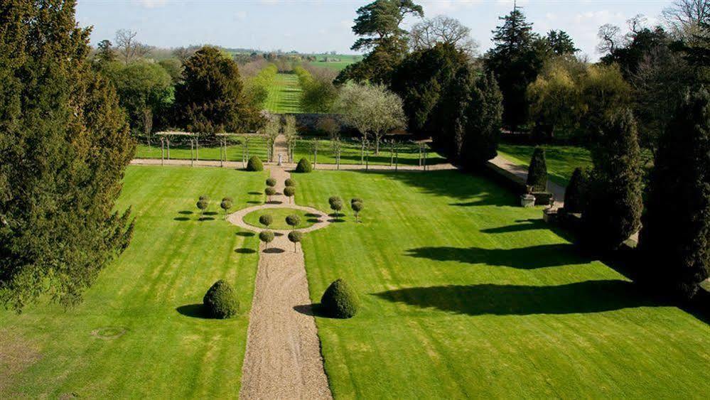 Hotel Chicheley Hall Exterior foto